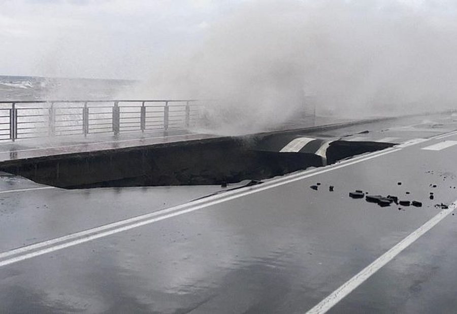 Mot i keq me stuhi përfshin jugun e Italisë  shemben rrugë e varreza  mbyllen shkollat dhe pezullohen trenat