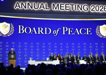 Mbretëria e Bashkuar nuk i bashkohet Bordit të Paqes së Trump, shkak pjesëmarrja e Putin