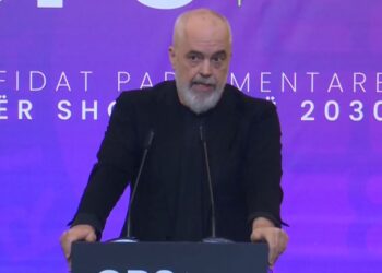 Sesioni i ri parlamentar/ Negociatat, Rama: Këto dy vite do të punojmë si asnjëherë më parë