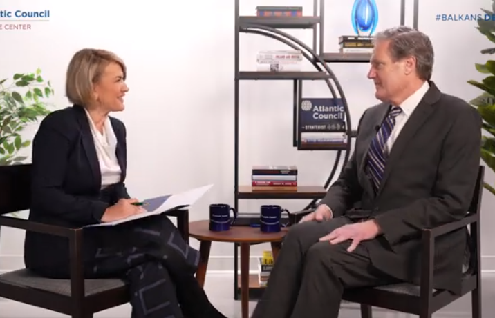 SHBA  po angazhohen më fort  në Ballkan  ndërsa sanksionet për Dodik mund të rikthehen