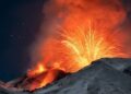 “Zgjohet” Etna, shpërthen vullkani më aktiv në Europë. Pamjet virale