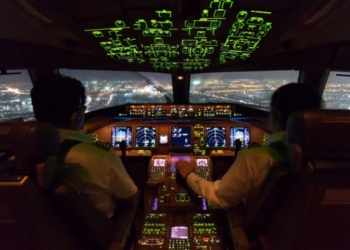 Incidente, emergjenca dhe ndërhyrje policie, çfarë zbulojnë mesazhet sekrete të avionëve