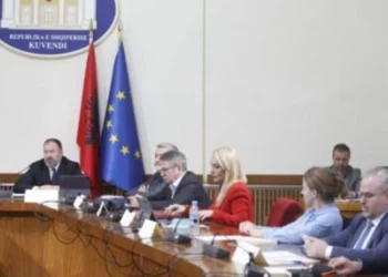 “Maxhoranca merr shumicën dhe drejtimin e Komisionit“, zbulohet propozimi i PS për Reformën Territoriale pas bojkotit të PD