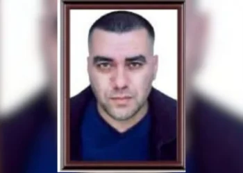 U qëllua me armë zjarri në derë të shtëpisë, ndërron jetë 45-vjeçari nga Shijaku. Në kërkim dy autorët