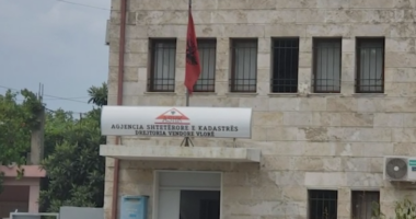 Merret vendimi nga Drejtoria e Përgjithshme  Kadastra e Vlorës zhvendoset në Tiranë