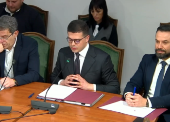 Nga armët klasike tek pajisjet ‘high-tech’! Nisma e re ligjore për kontrollin e mallrave ushtarake