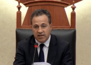 Opozita, kaos në sallë/ Sesioni i ri parlamentar, Peleshi: Shqipëria në fazë të re, integrimi kërkon konsensus të gjerë!