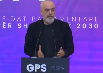 “RTSH, asnjë Lek derisa ta meritojnë!”, Rama: Të reformohet ose të mbyllet!