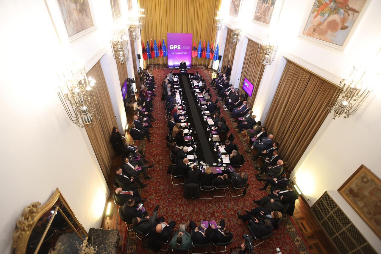 Mbledhja e grupit Rama porosi deputetëve  Mos braktisni territorin  në 2027 duhet të dalim para atyre që na besuan 83 mandate dhe t u themi   VIDEO