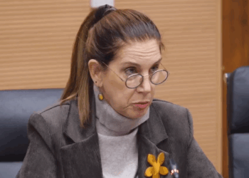 Kumbaro: Mësimi i pezulluar në 54 shkolla për arsye sigurie, procesi nën kontroll