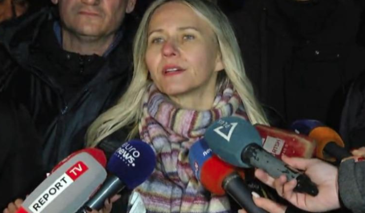 Zjarri te tregu  5 Maji   Ristani  Është vënë në kontroll  asnjë rrezikshmëri për përhapjen në qendrat e banuara