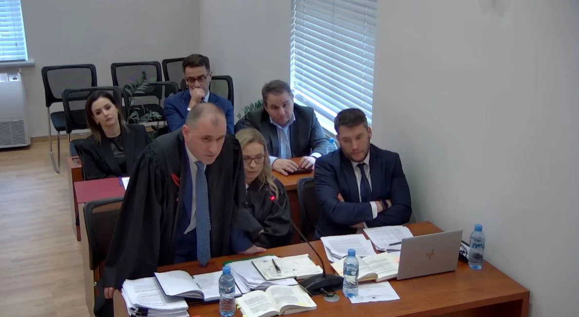 Seanca për Ballukun në GJK  SPAK  Pezullimi  i përkohshëm  Masa bllokon funksionimin e Qeverisë  