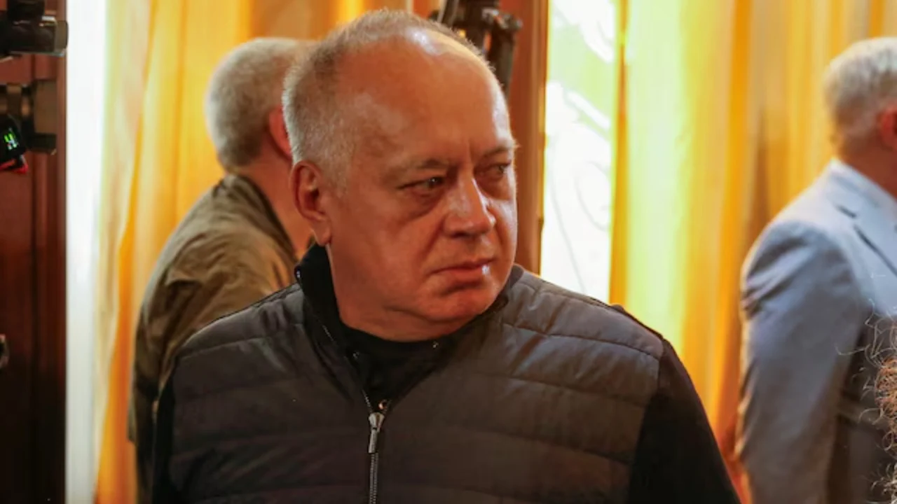 SHBA kërcënon ministrin e Brendshëm të Venezuelës  Bashkëpuno me zv Presidenten ose të pret fati i Maduros