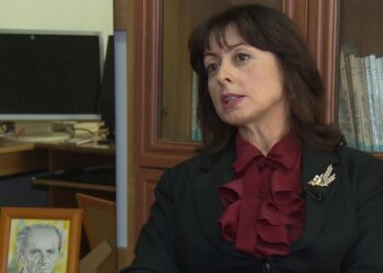 Fjalori i gjuhës shqipe pasurohet me 40 mijë fjalë të reja, akademikët: Nuk është shterues, mund të përmirësohet sërish