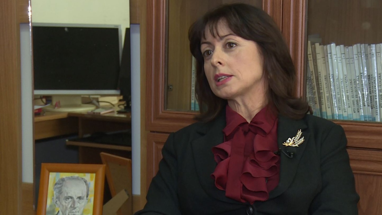 Fjalori i gjuhës shqipe pasurohet me 40 mijë fjalë të reja  akademikët  Nuk është shterues  mund të përmirësohet sërish