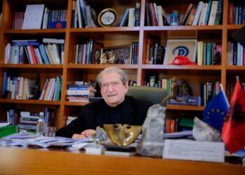 Protesta e 24 Janarit, Berisha: Nuk marrim pushtet me dhunë, e largojmë Ramën me protesta paqësore