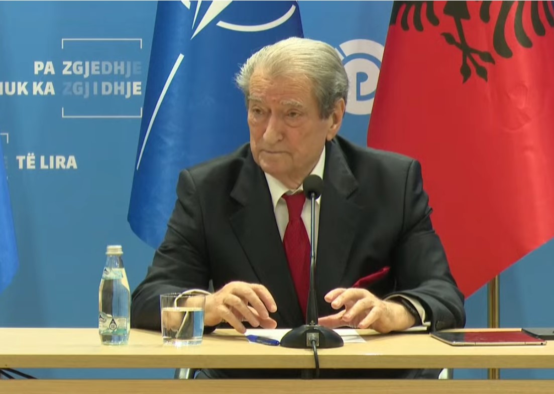  Rast unik  kryeministri urdhëroi hakerimin e dosjeve të SPAK   Berisha  Hakeruesi futi duart e zeza në dosje dhe tha 