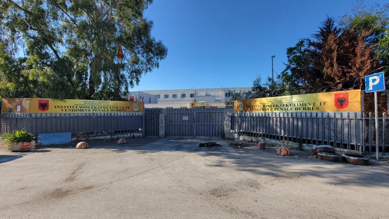 Pas arratisjes së Altin Ndocit  nis transferimi i personave me rrezikshmëri të lartë nga Durrësi drejt Fierit