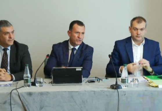  Pse u përdor njësia speciale për arrestimin   Cakrani  Kam bindjen se shkuan me qëllim për eliminimin fizik të Ilir Metës  Është në  