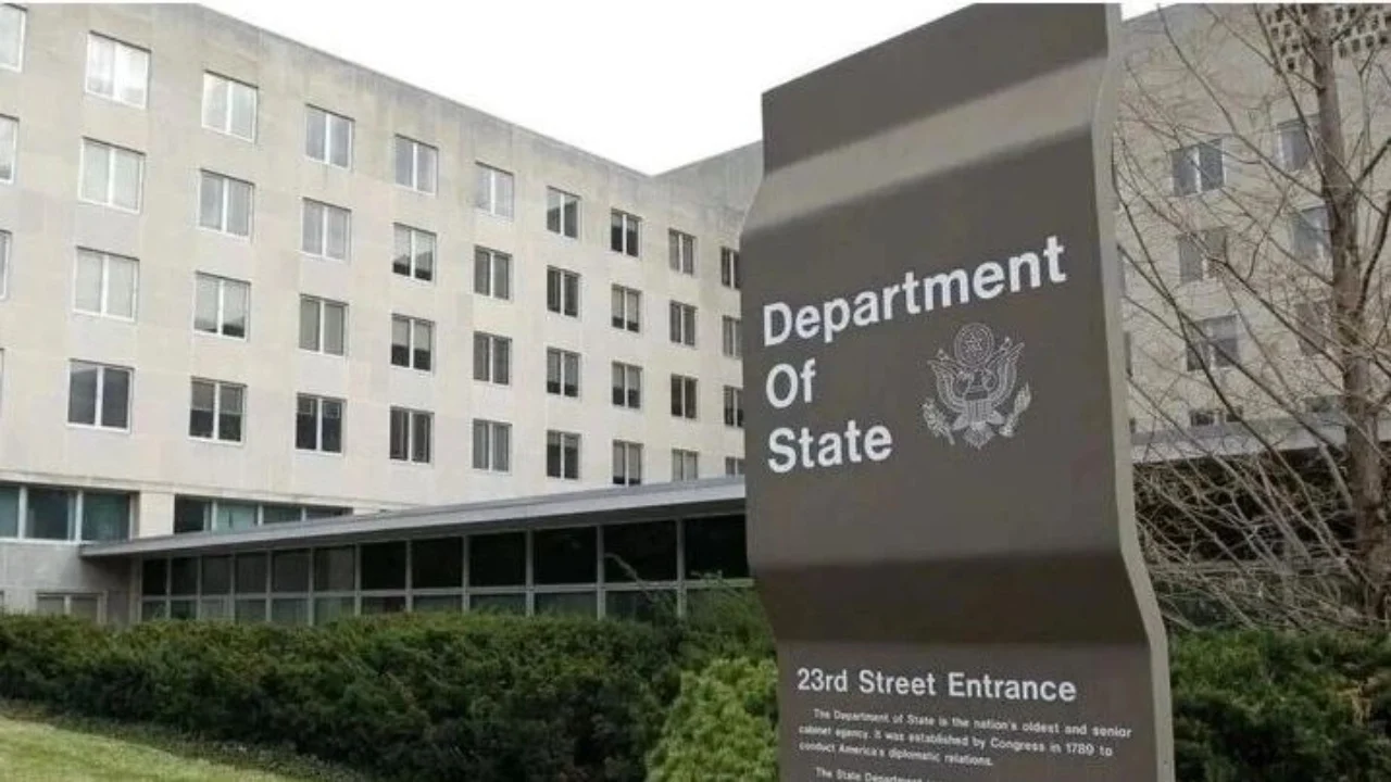 Pezullimi i vizave për 75 vende  mes tyre dhe shqiptarët  Zëdhënësi i DASH  Emigrantët s do pasurohen nga amerikanët