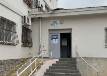 Arratisja e të burgosurit të rrezikshëm, shoqërohen policët që po e mbikëqyrnin në spital