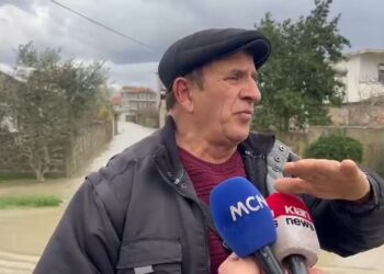 I moshuari në Durrës kundërshton urdhrin për evakuim: Kam derrat e qentë!