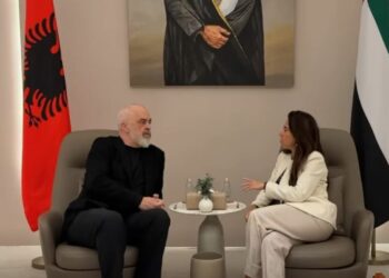 VIDEO / Rama në Abu Dhabi: Si gjithnjë të mikpritur vëllazërisht në Emiratet e Bashkuara Arabe