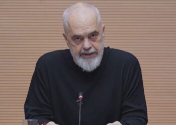 Përmbytjet, Rama: Ndryshimi i klimës realitet! Po hodhëm plehrat në rrugë, pasojat rëndohen edhe më shumë