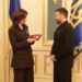 Ministrja Spiropali dekorohet nga Zelensky me “Urdhrin e Princeshë Ollgës“