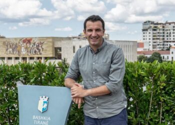 “Veliaj dhe kostoja demokratike e reformës në drejtësi”, si përpjekjet e ndërkombëtarëve nxitën centralizimin e pushtetit