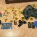 Aksioni i policisë në Mitrovicën e Veriut zbulon arsenal armësh, municion dhe uniforma të policisë serbe