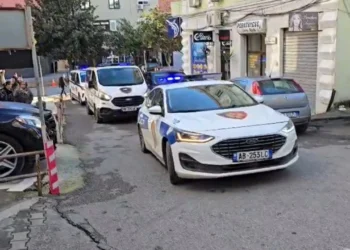 Arratisja e Altin Ndocit/ Gjykata e Durrësit lë në burg 3 prej të arrestuarve, ndryshon masa për…