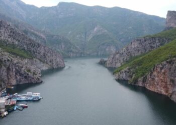 Vijojnë shkarkimet në Koman dhe Vaun e Dejës/ KESH: Rritet prodhimi ditor në tre HEC-et e Drinit
