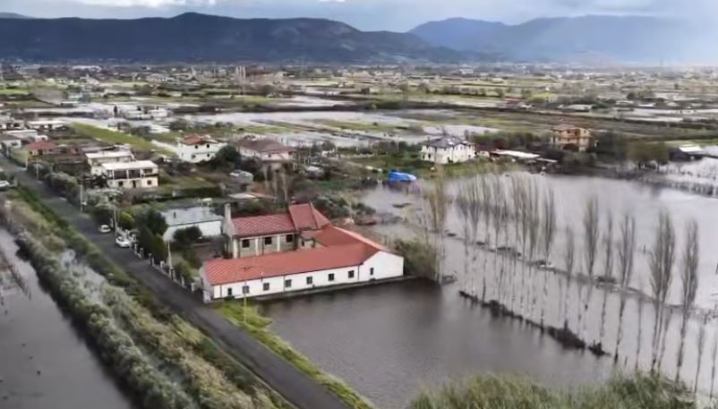 Hidrocentralet e Ulzës dhe Shkopetit hapin portat  përmbytje në fshatrat e Kurbinit dhe Lezhës