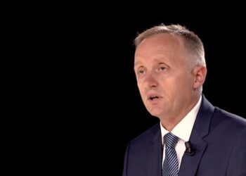 Shqipëria mes Perëndimit dhe… Perëndimit!