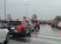 Shi dhe fluks automjetesh, trafik i rënduar në superstradën Milot-Lezhë