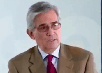 I dënuar me 8 vite burg në Shqipëri për aferën e inceneratorëve, vdes në spital ish-ministri peruan