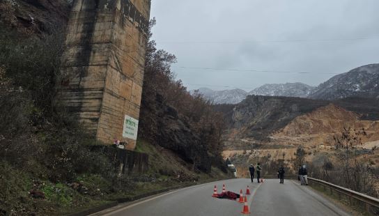 E rëndë në Përrenjas  i moshuari bie nga ura e Bushtricës dhe humb jetën