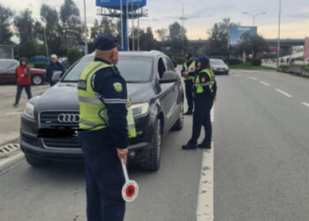 Arratisja e Altin Ndocit, policia kontrolle e postblloqe edhe në hyrje-daljet e Tiranës