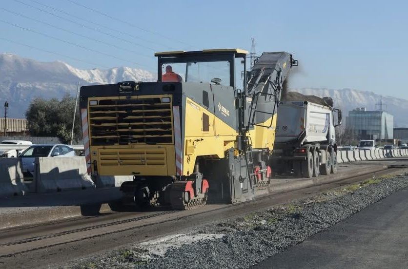 Kantieri Tiranë Durrës  Rama publikon fotot  Ecuria e punimeve ka arritur në masën 86 