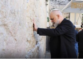 Izrael, Rama te Muri i Lotëve: Uroj që Zoti t’i dërgojë këtij qyteti forcën e Paqes!