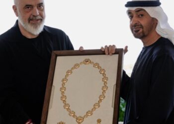 Kryeministri Rama nderohet me medalje në Abu Dhabi: Respekt e vlerësim për mua dhe Shqipërinë