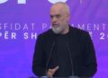 “Kuvend jo me 140 deputetë, por me 100”/ Rama: Ndryshime Kushtetuese brenda këtij mandati, të ngrihet grupi