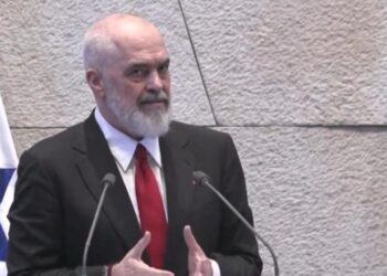 “Strehuam iranianët njësoj si hebrenjtë”/ Rama: Për pak na shkatërruan infrastrukturën digjitale, kemi ndërprerë çdo lidhje me ta