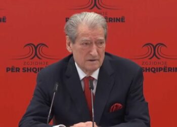 Berisha, thirrje ndërkombëtarëve: Futeni Shqipërinë në listën e zezë. Jemi po aq të rrezikshëm sa Kolumbia