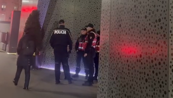 Hetimet  Vijojnë kontrollet për Call Centera t nga SPAK dhe BKH  10 të arrestuar  në kërkim  Për të humbur gjurmët ndërronin zyrat