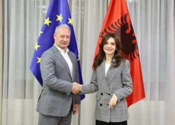 Spiropali me raportuesin për Shqipërinë në PE: Fazë e re për mbylljen e negociatave