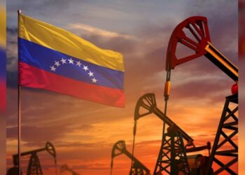 Si mund të përfitojë Trump nga pasuria “marramendëse” e naftës venezueliane?