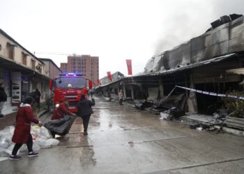 “Tregu u dogj aksidentalisht”, del ekspertiza zyrtare/ Zjarrfikësit: Nuk plotësonte asnjë kriter për të qenë një treg