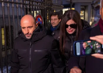 Tragjedia me 40 viktima në Zvicër/Arrestohet pronari i lokalit në Crans-Montana, zbulohet e kaluara e tij kriminale